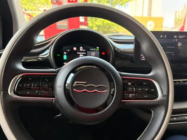 Fiat 500e - Imagem 8