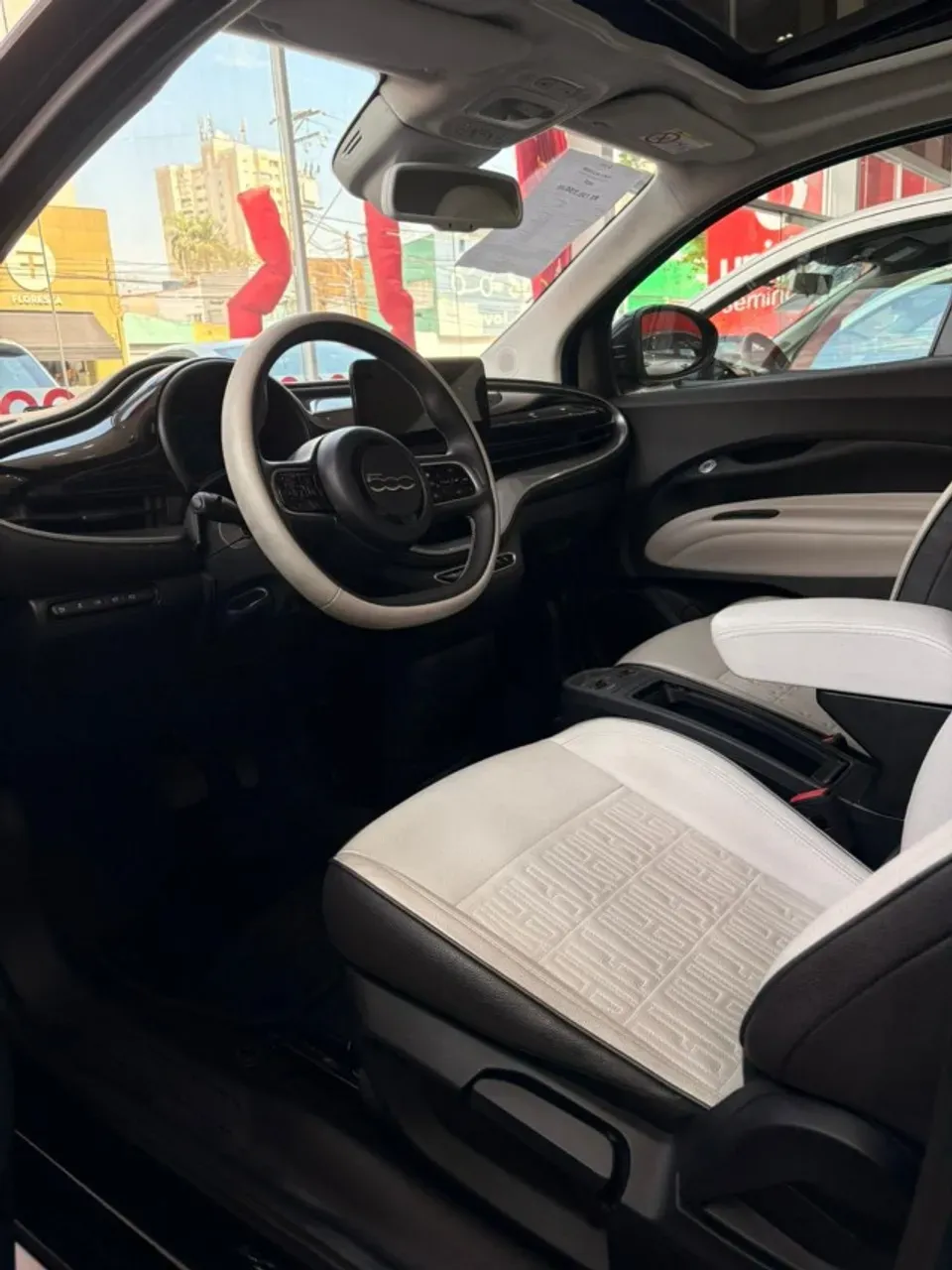 Fiat 500e - Imagem 11