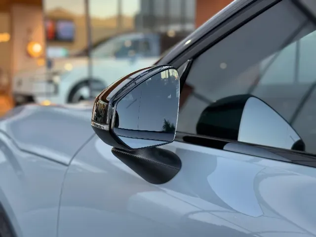 Volvo EX30 - Imagem 5