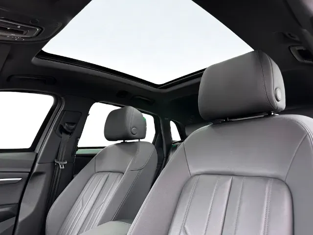 Audi E-tron S - Imagem 12