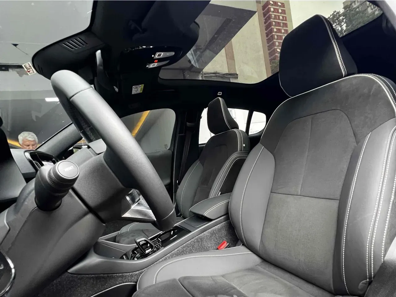 Volvo C40 Recharge - Imagem 7