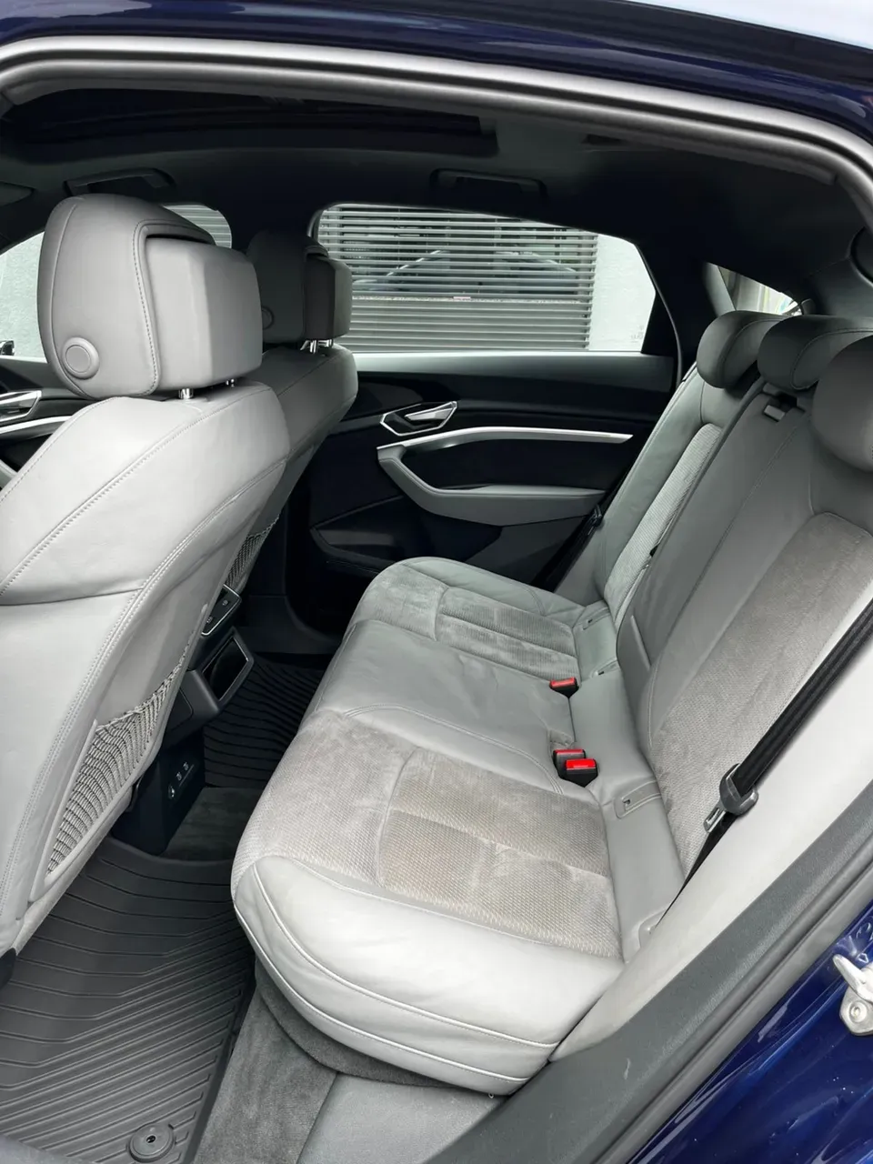 Audi E-tron Sportback - Imagem 7