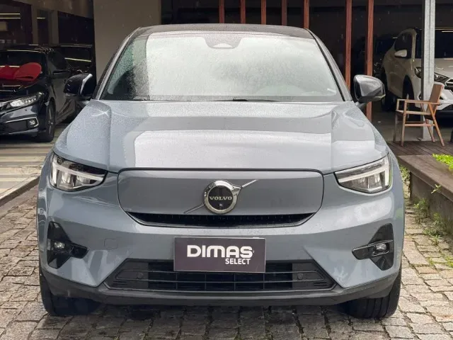 Volvo C40 Recharge - Imagem 2