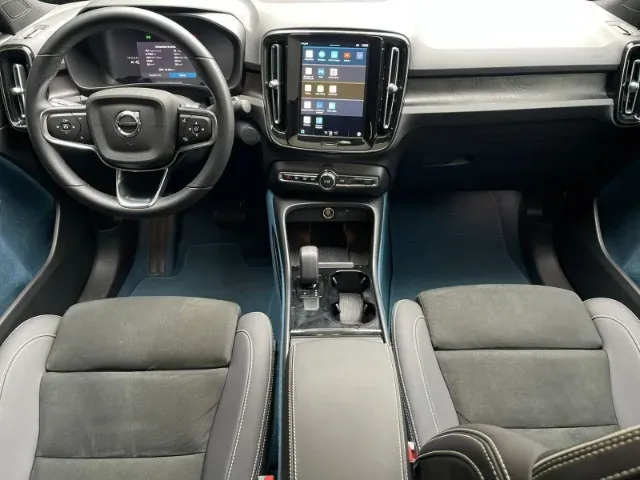 Volvo C40 Recharge - Imagem 16