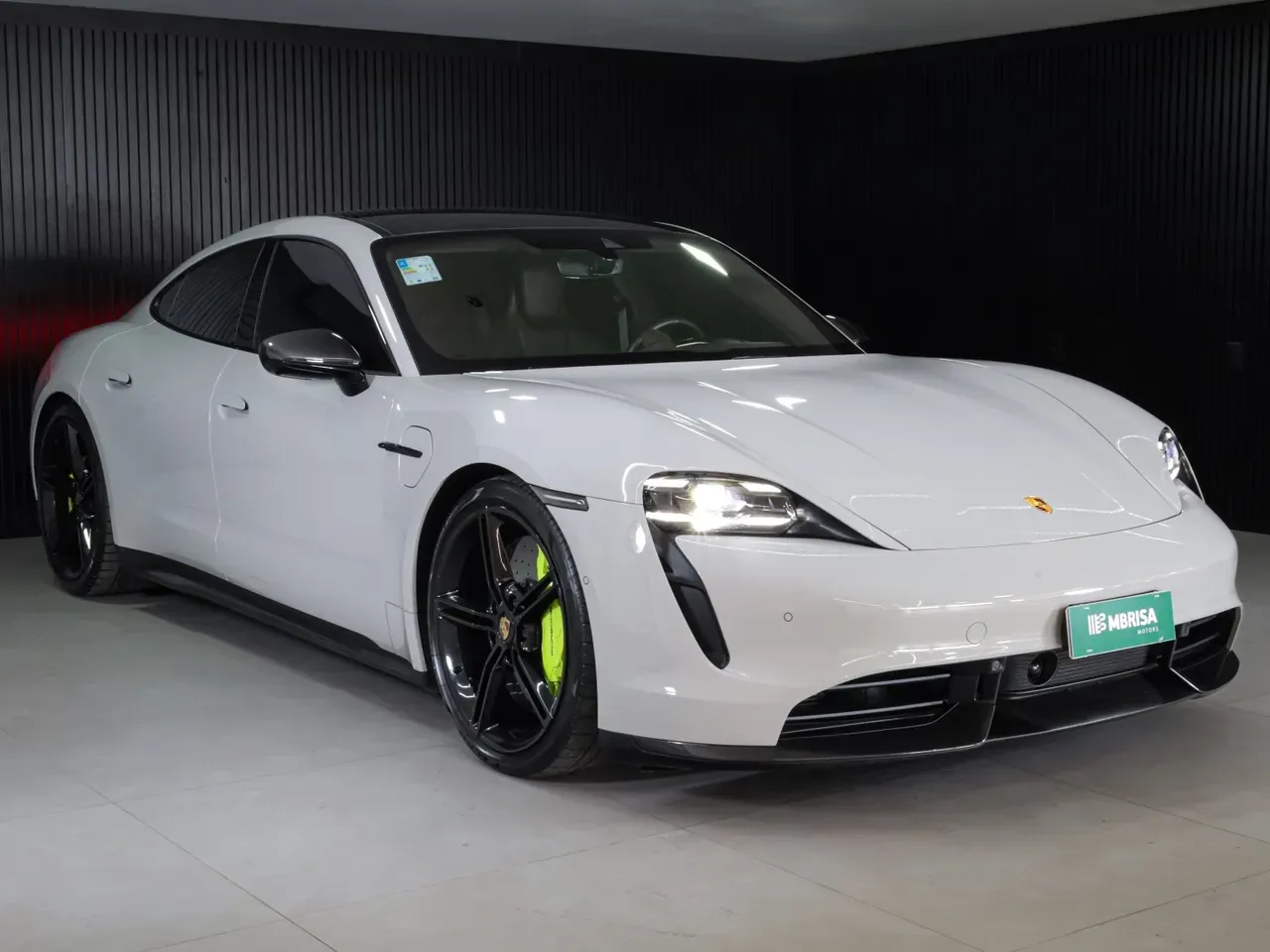 Porsche Taycan - Imagem 3