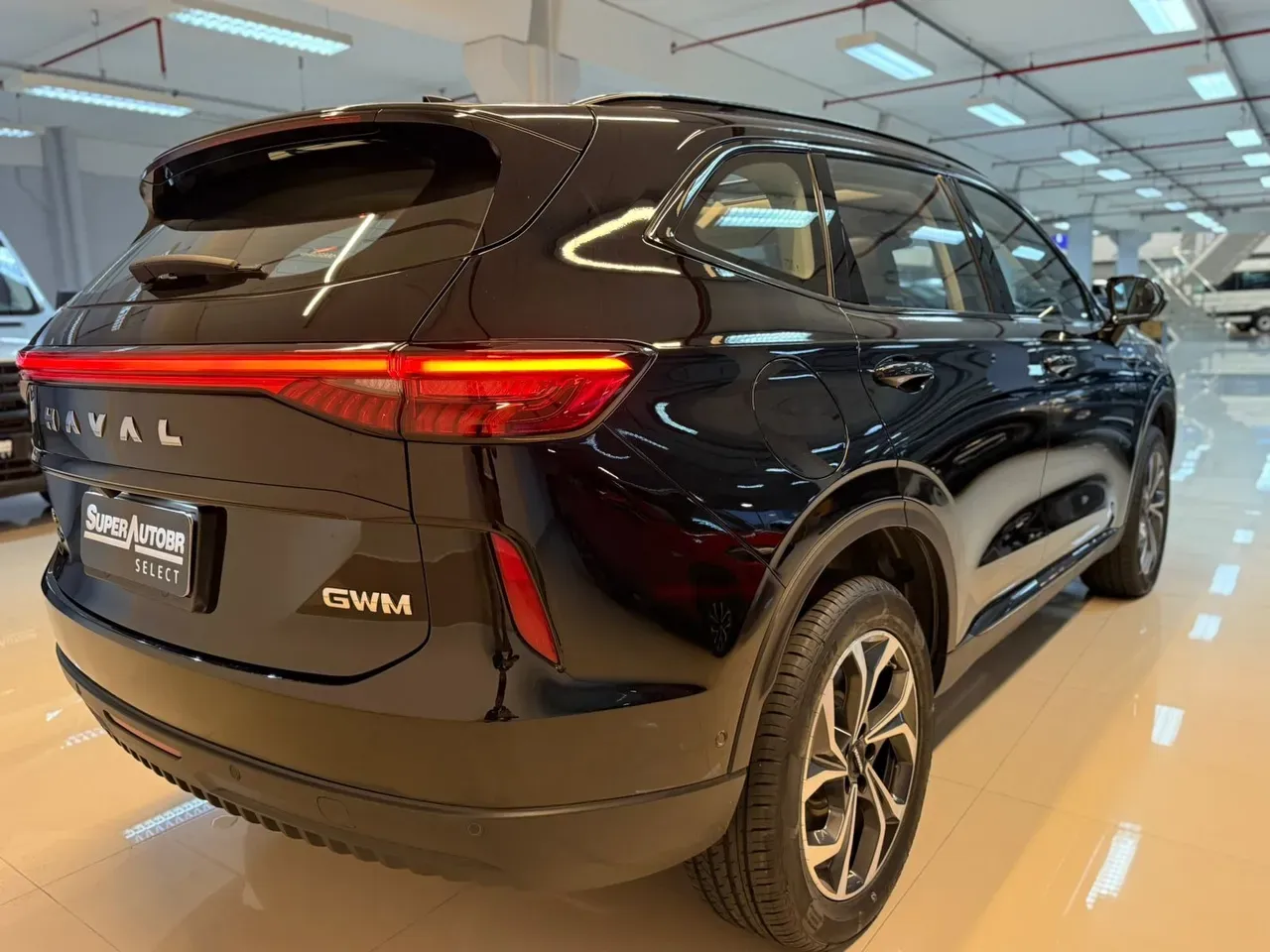 GWM Haval H6 Plug-in Hybrid - Imagem 4