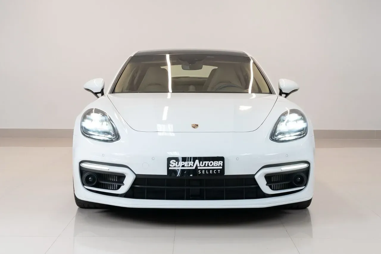 Porsche Panamera 4 E-hybrid - Imagem 2