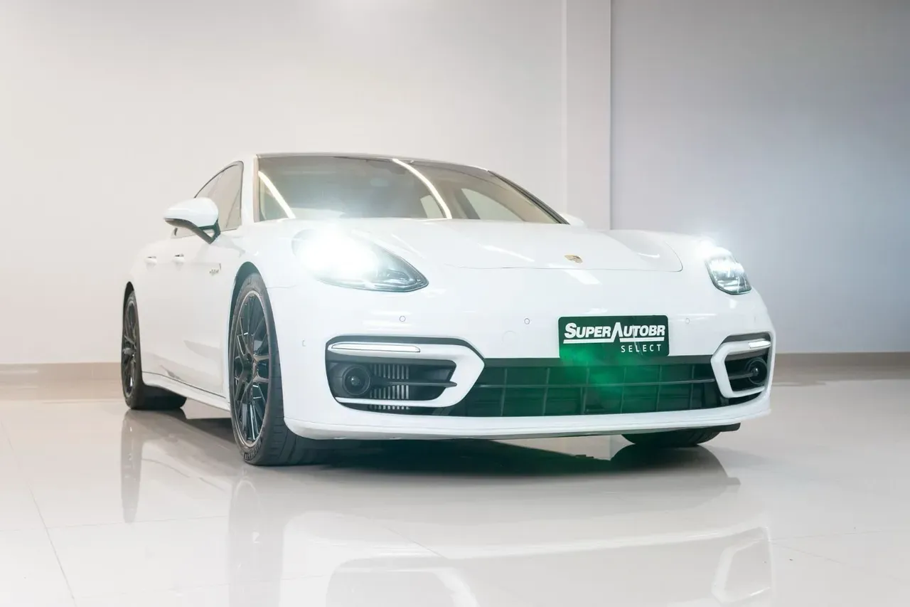 Porsche Panamera 4 E-hybrid - Imagem 3