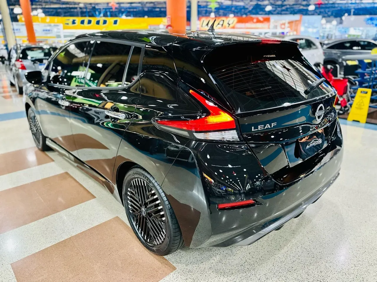 Nissan Leaf - Imagem 2