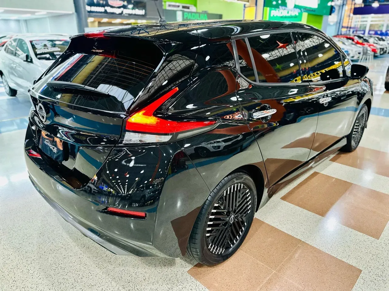 Nissan Leaf - Imagem 13