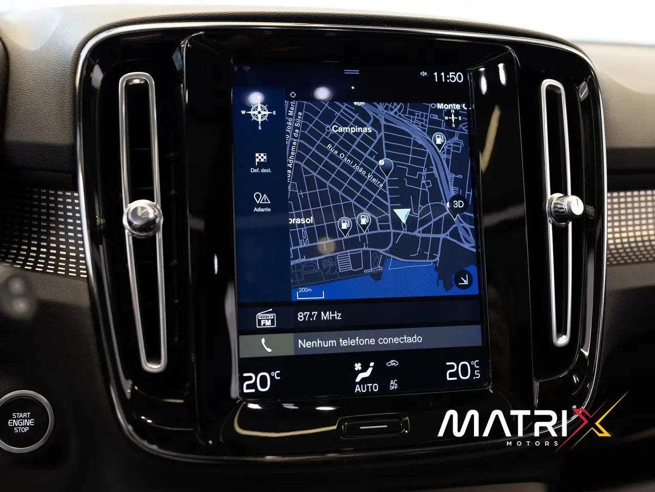 Volvo XC40 Recharge - Imagem 13