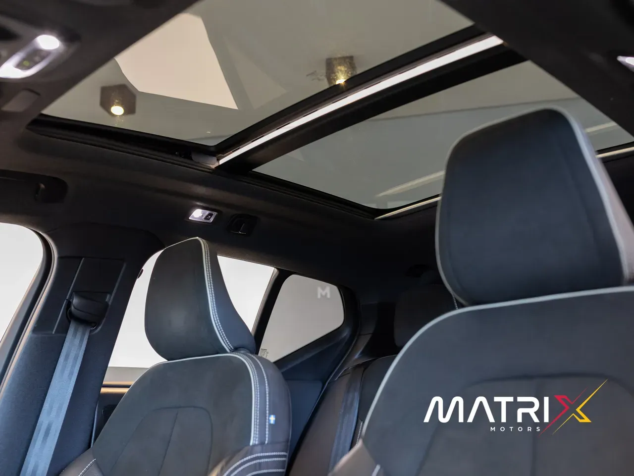 Volvo XC40 Recharge - Imagem 17