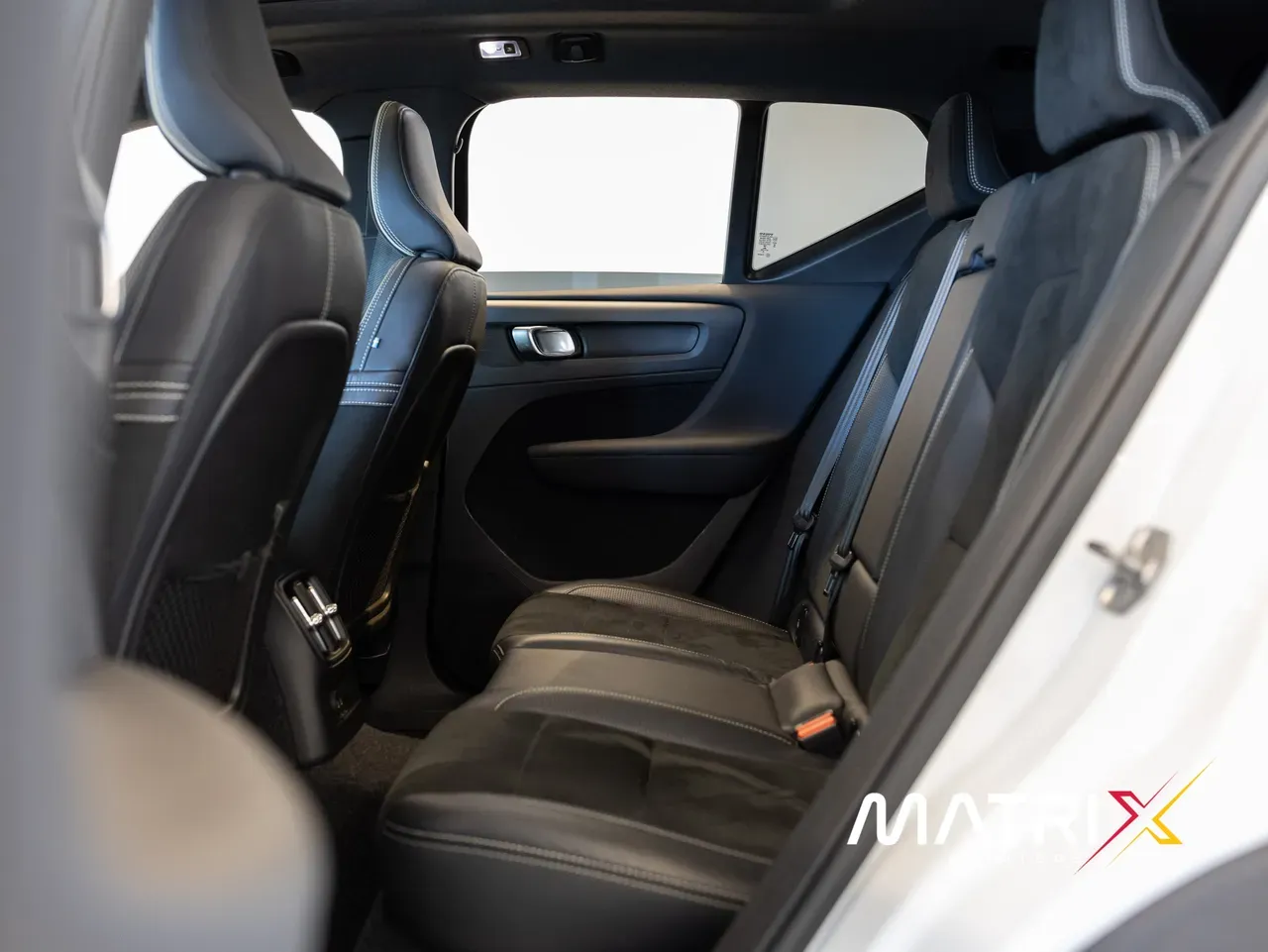 Volvo XC40 Recharge - Imagem 19