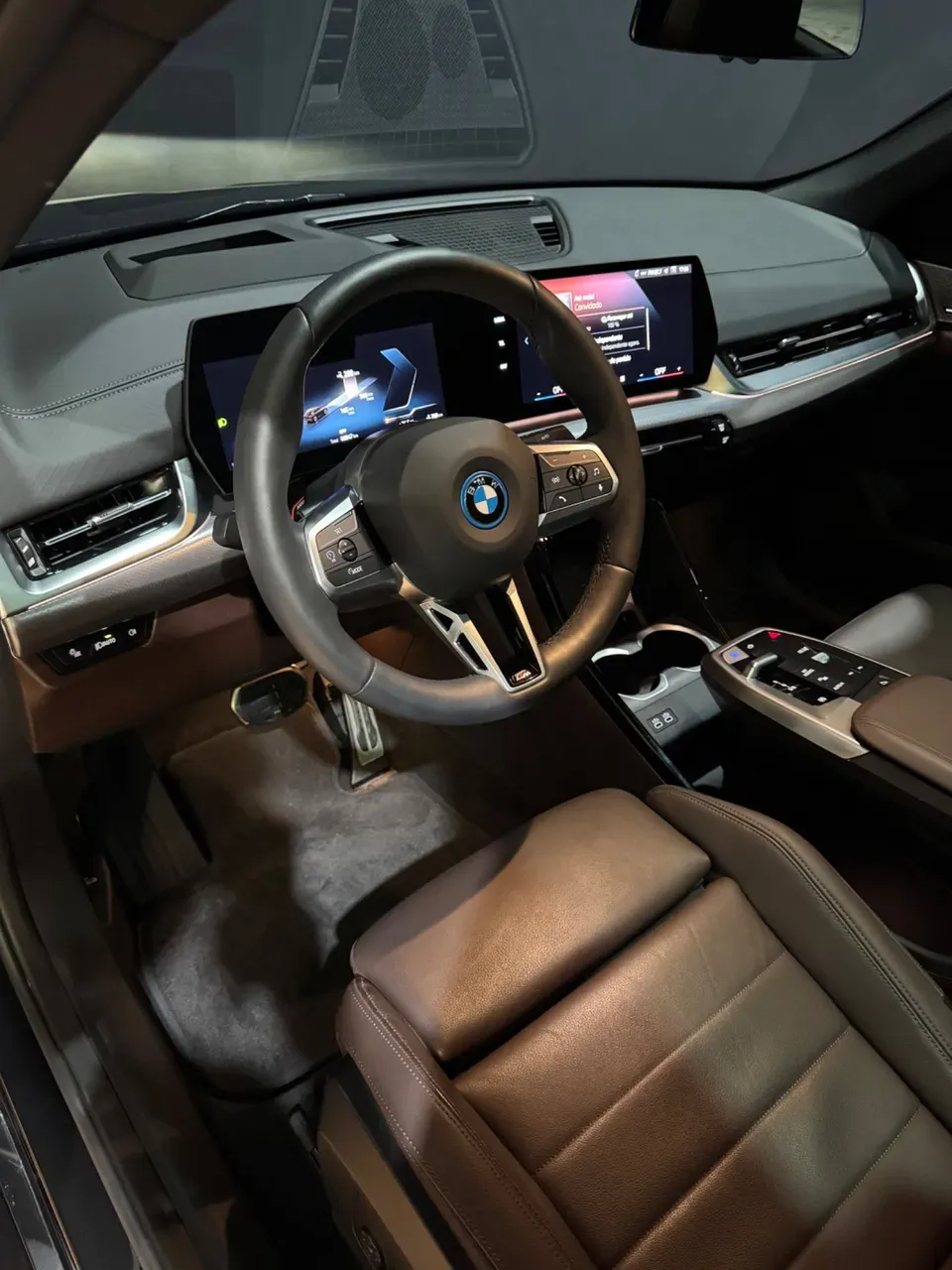 BMW IX2 - Imagem 9
