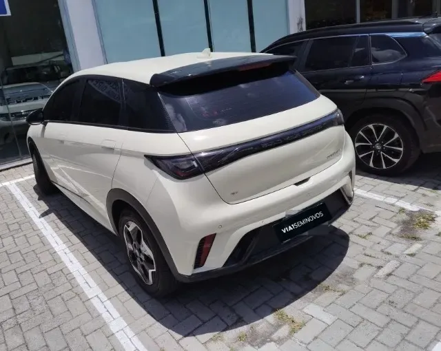 BYD Dolphin - Imagem 3