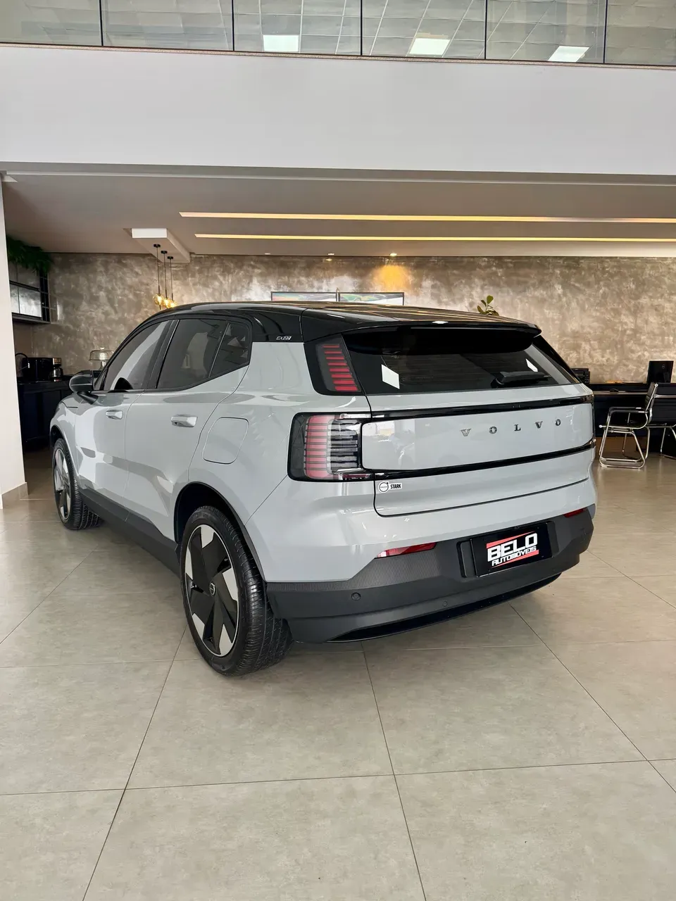 Volvo EX30 - Imagem 2