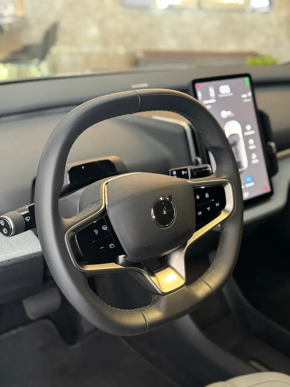 Volvo EX30 - Imagem 8