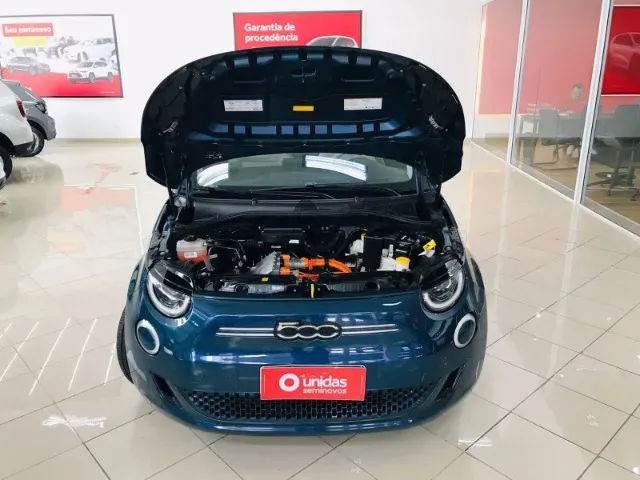 Fiat 500e - Imagem 4