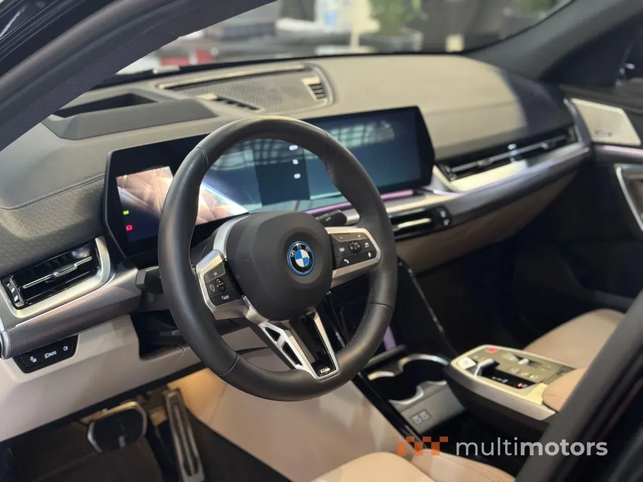 BMW Ix - Imagem 14