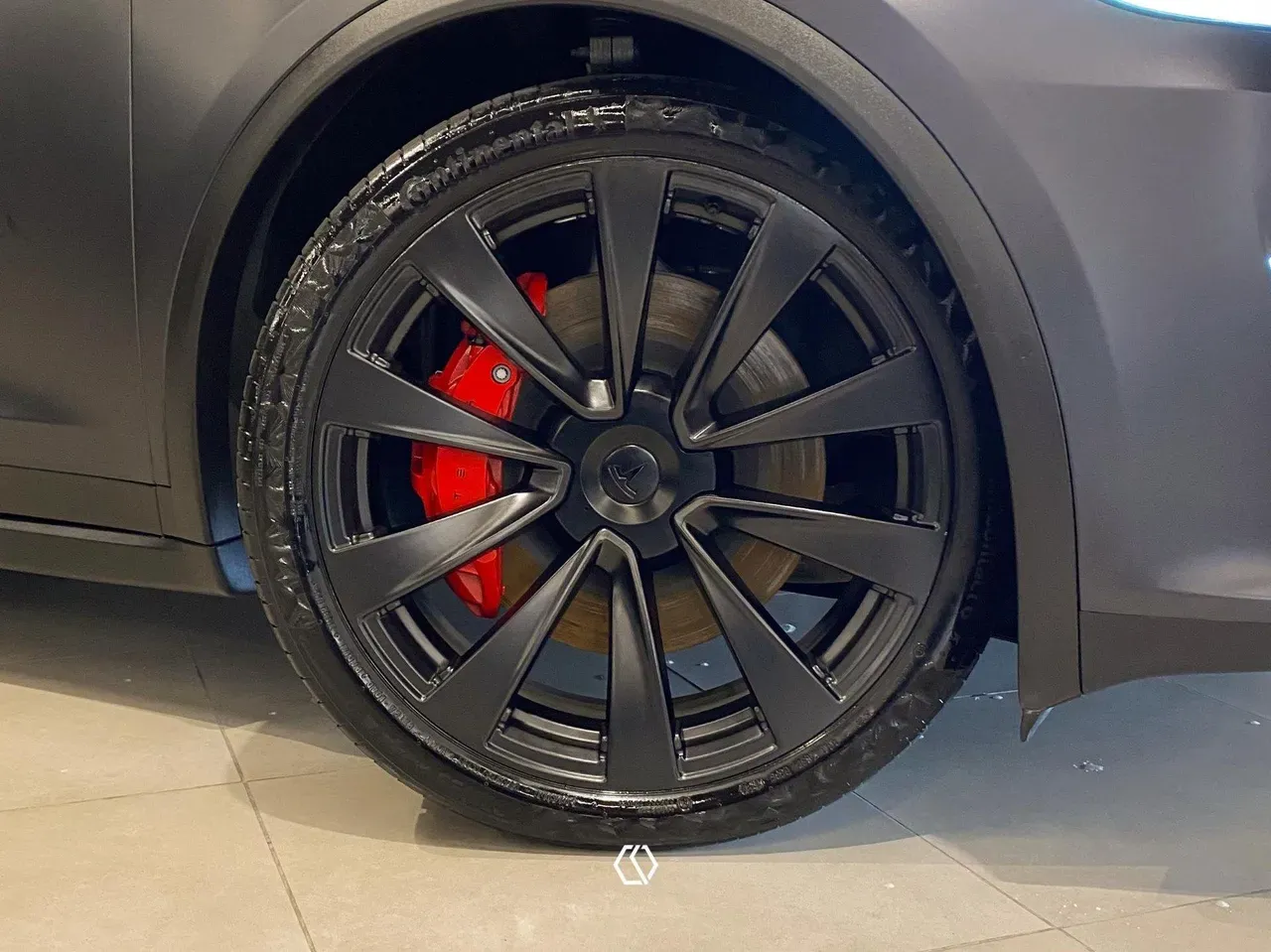 Tesla Model X - Imagem 3