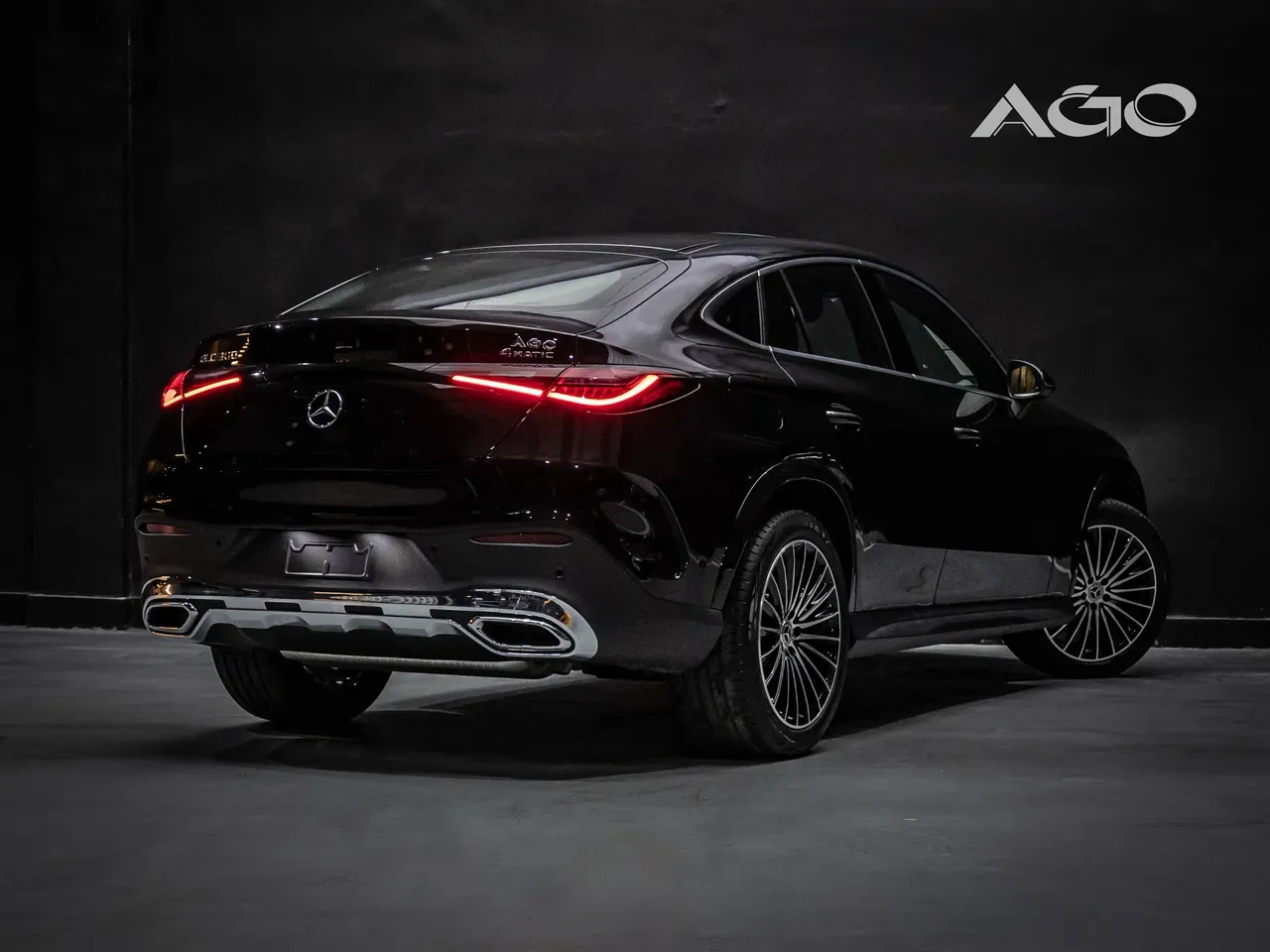 Mercedes Glc 300e - Imagem 8