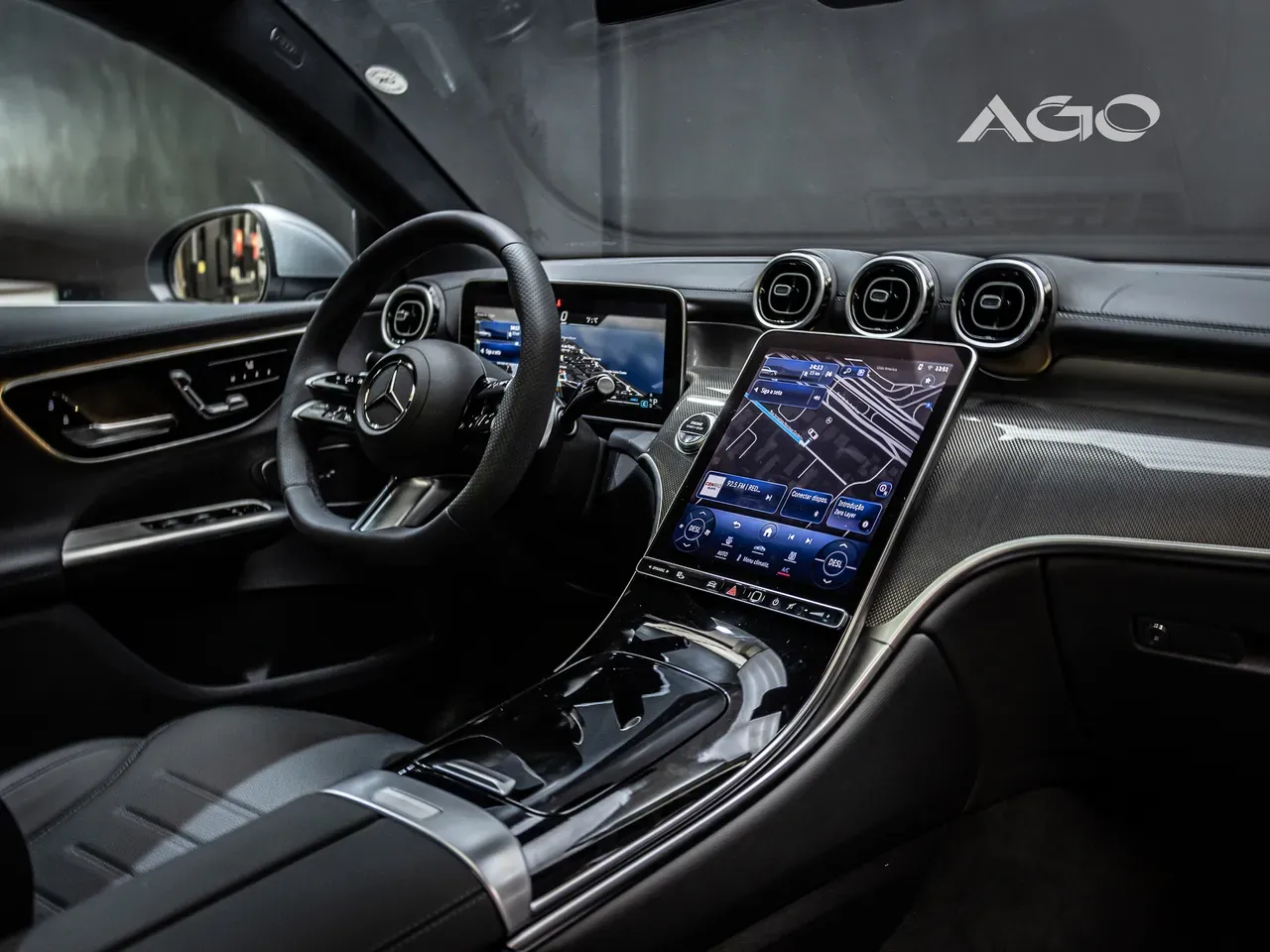 Mercedes Glc 300e - Imagem 12