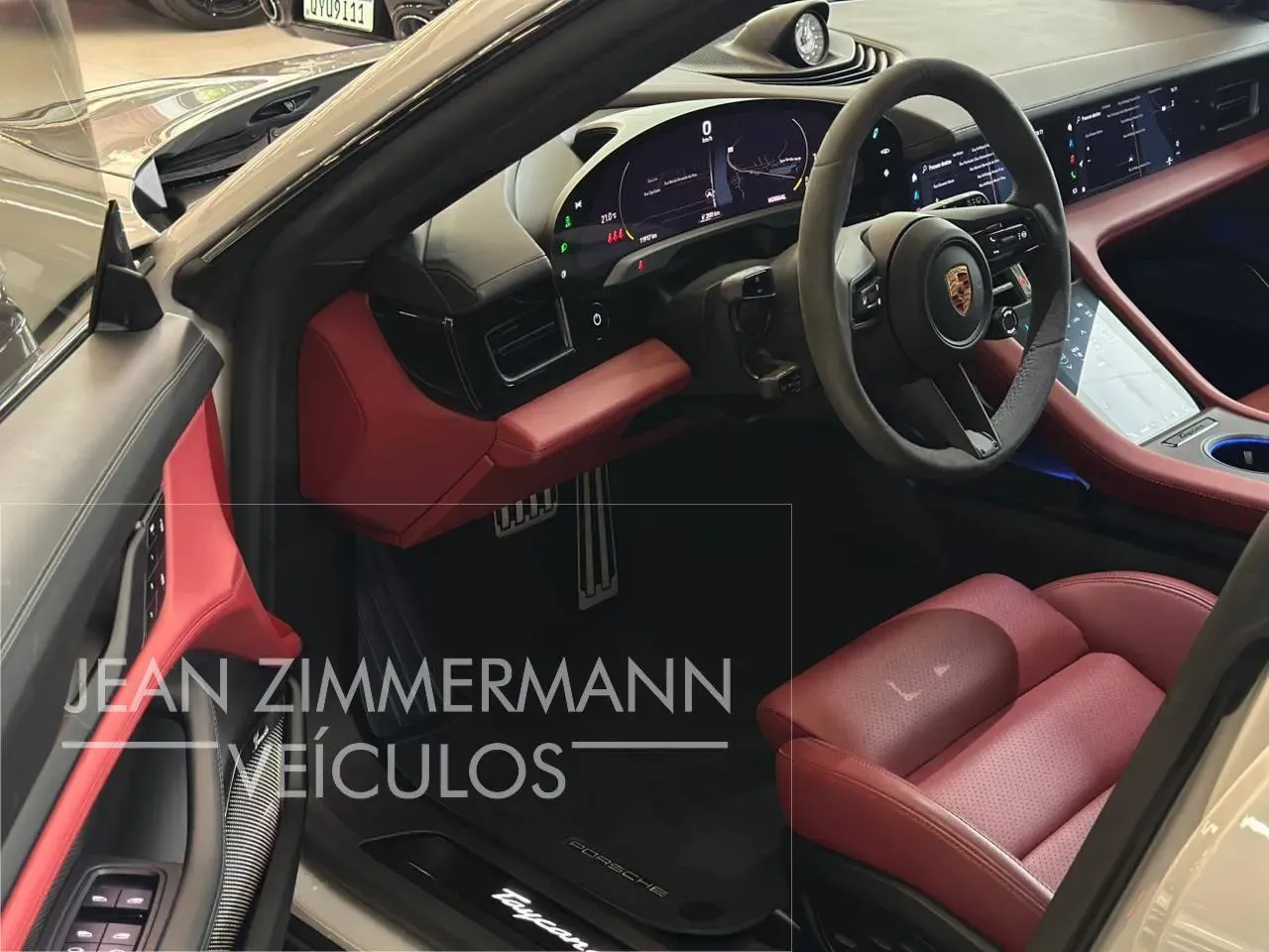 Porsche Taycan - Imagem 18