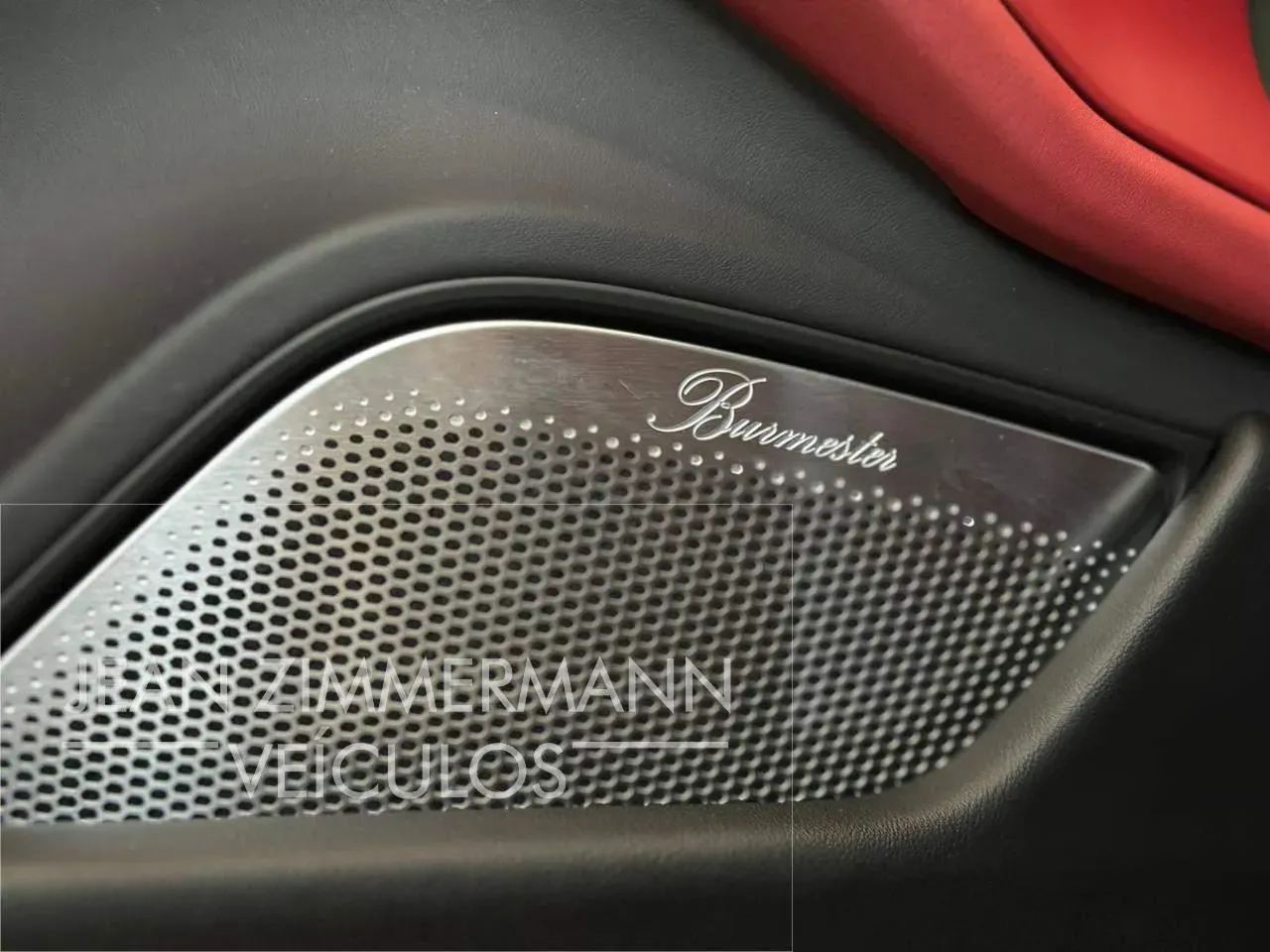 Porsche Taycan - Imagem 19