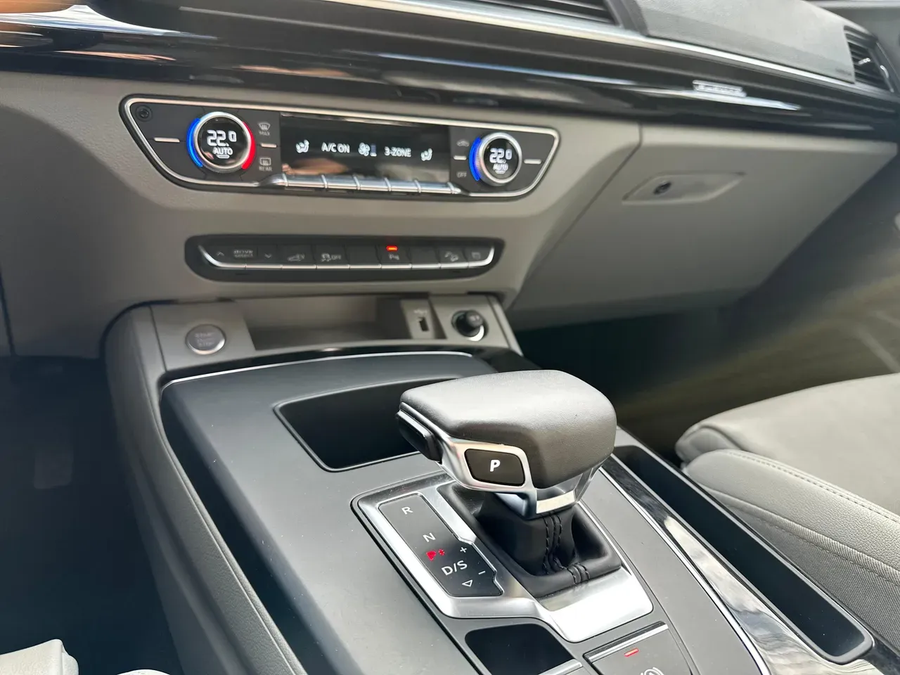 Audi Q5 E-tron - Imagem 14