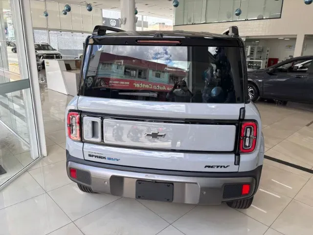 Chevrolet Spark Euv - Imagem 13