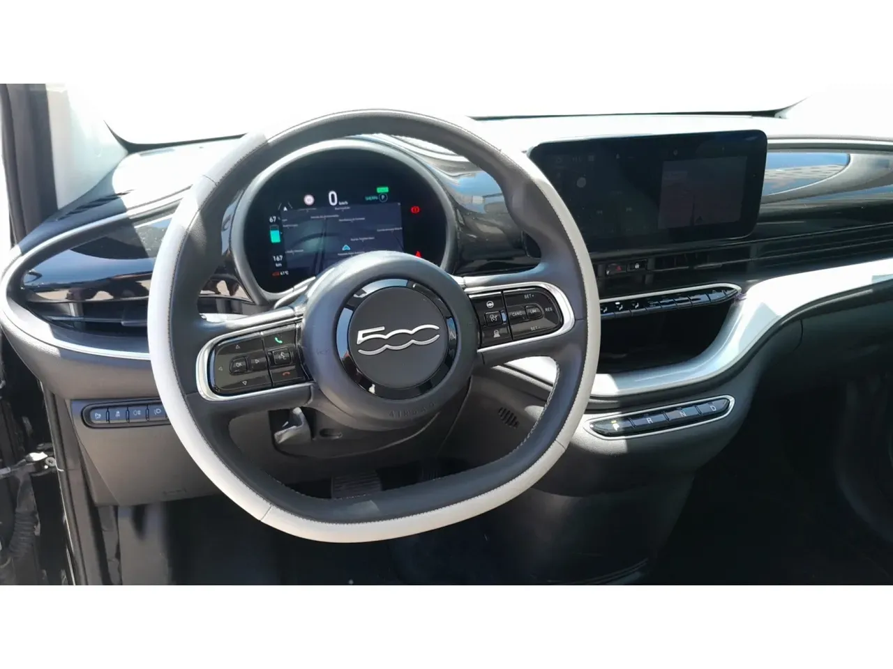 Fiat 500e - Imagem 13