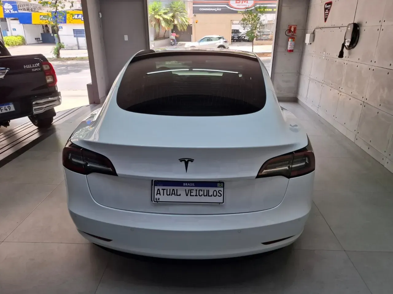 Tesla Model 3 - Imagem 8