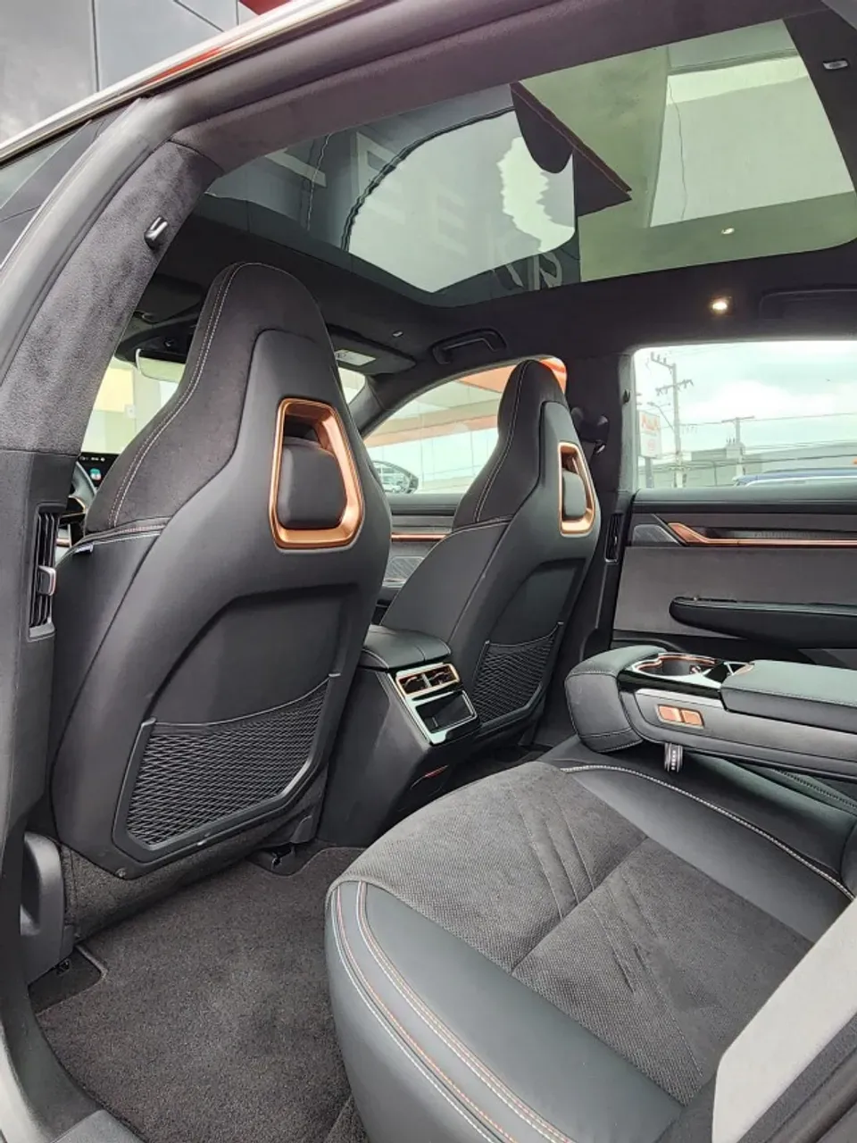 Zeekr 001 - Imagem 13