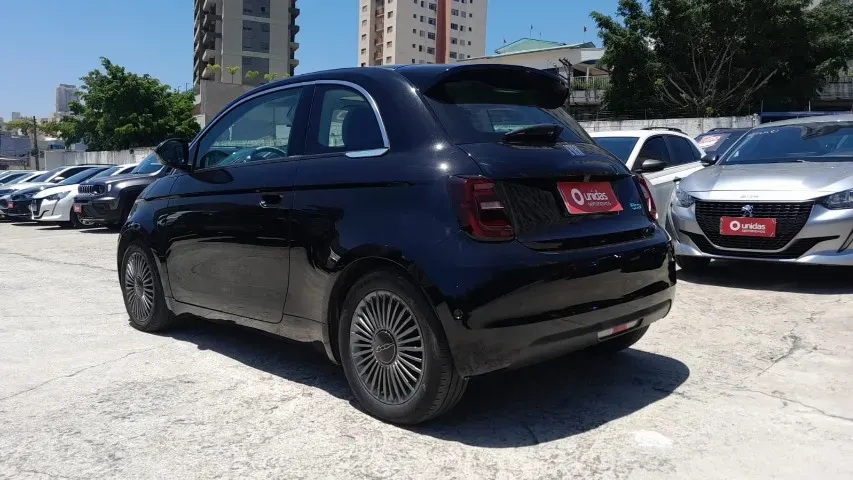 Fiat 500e - Imagem 7