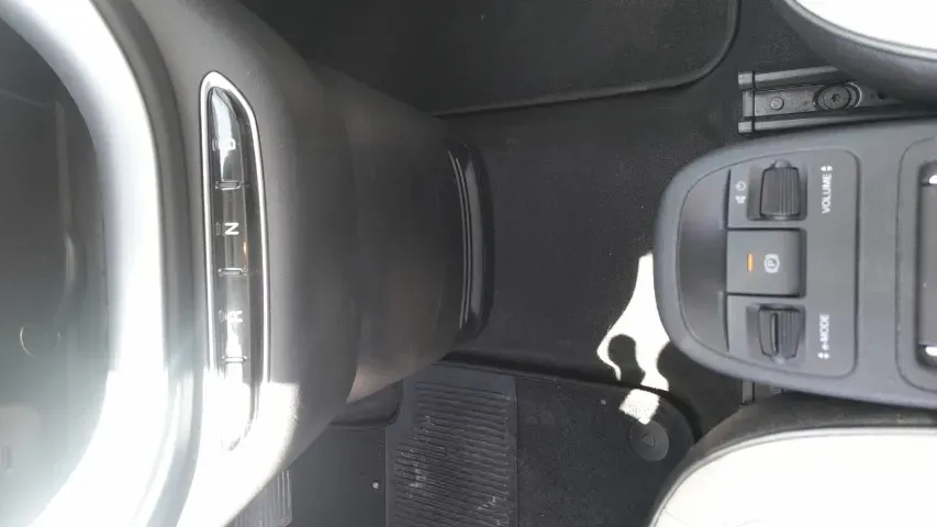 Fiat 500e - Imagem 13