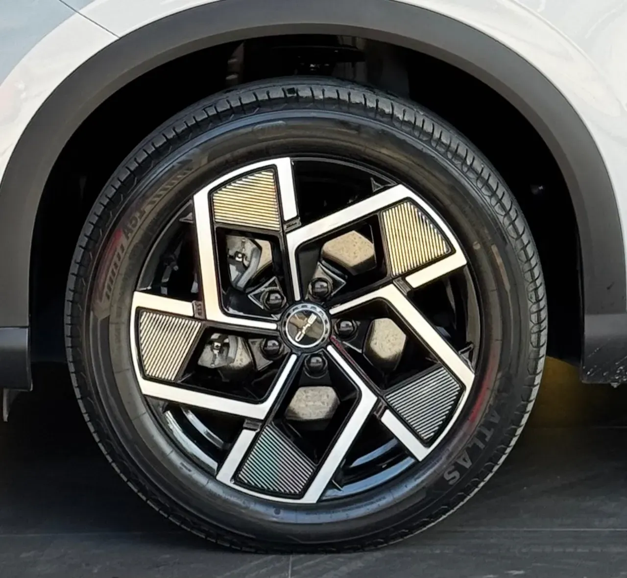 BYD Yuan Plus - Imagem 5