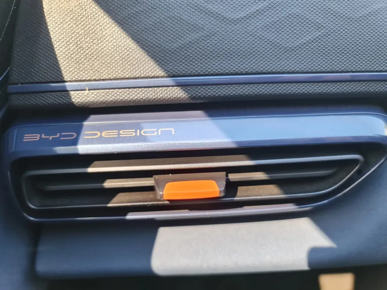 BYD Dolphin - Imagem 15