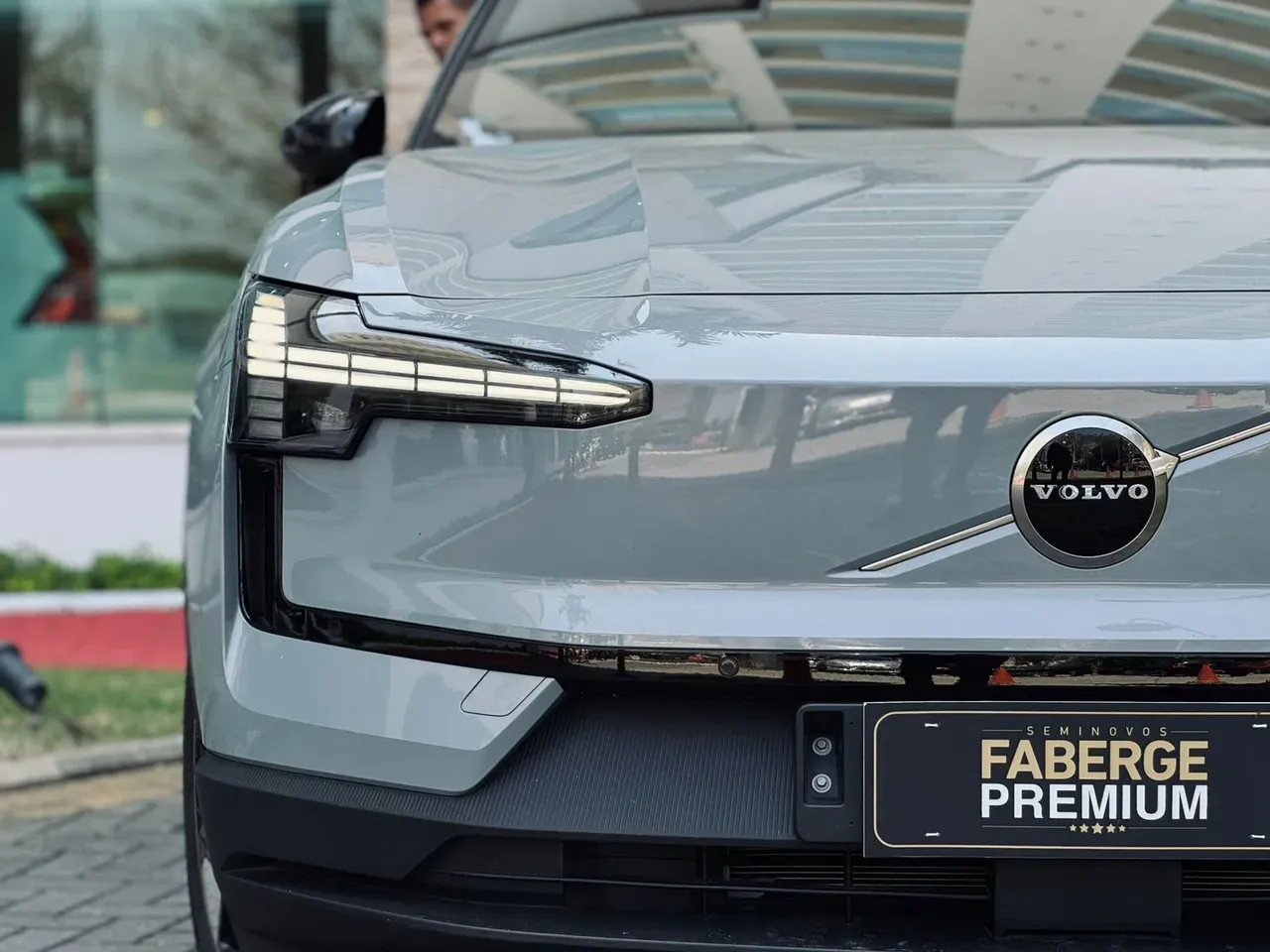 Volvo EX30 - Imagem 2