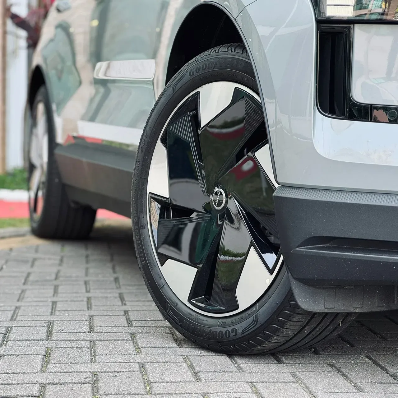 Volvo EX30 - Imagem 16