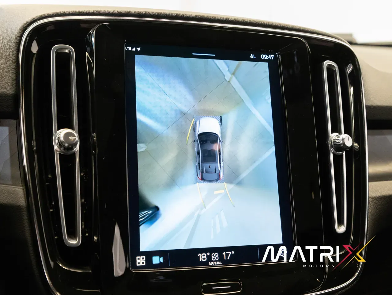 Volvo C40 Recharge - Imagem 11