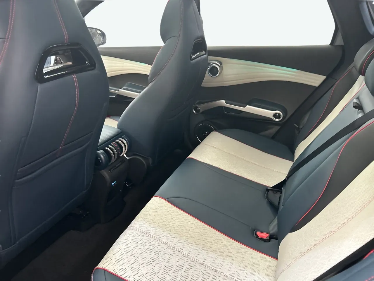 BYD Yuan Plus - Imagem 12