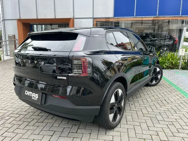 Volvo EX30 - Imagem 6