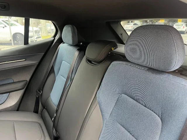 Volvo EX30 - Imagem 8