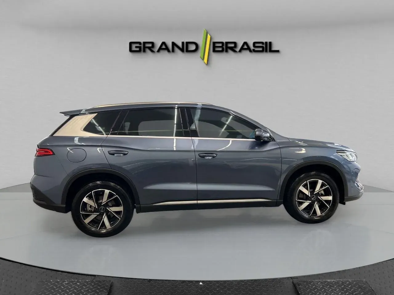 BYD Song Pro Dm-i Plug-in Hybrid - Imagem 2