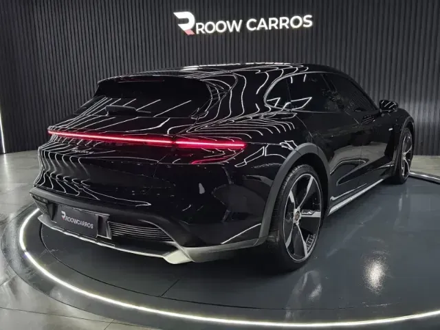 Porsche Taycan - Imagem 7