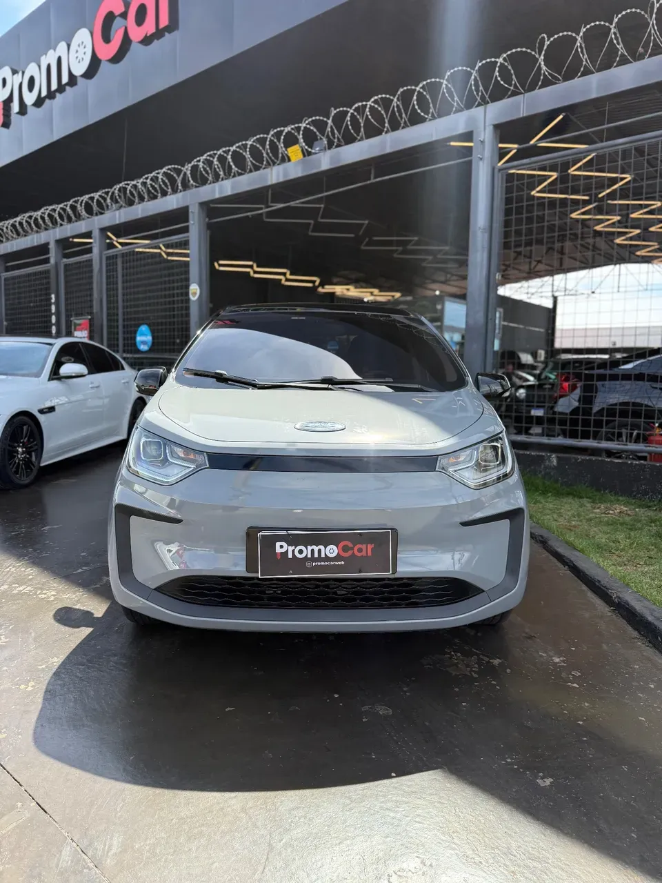 JAC E-JS1 - Imagem 2