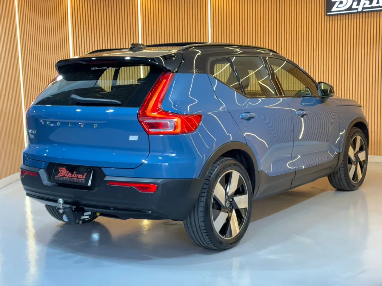 Volvo XC40 Recharge - Imagem 6