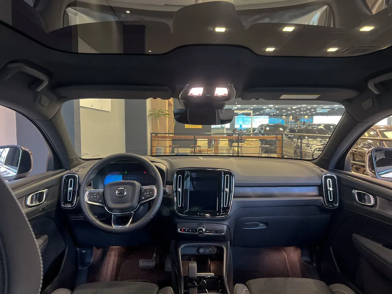 Volvo C40 Recharge - Imagem 10