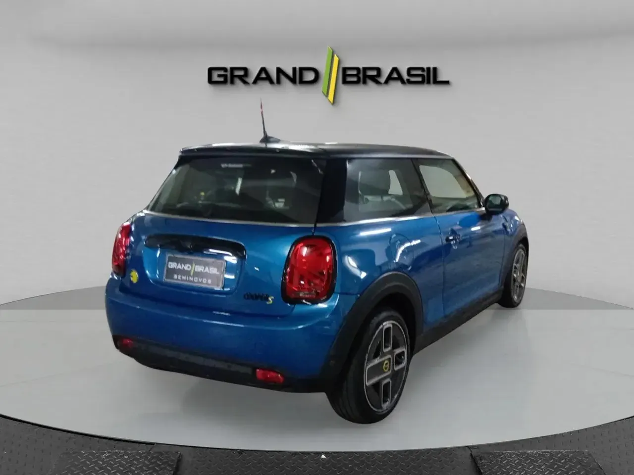 Mini Cooper SE - Imagem 3