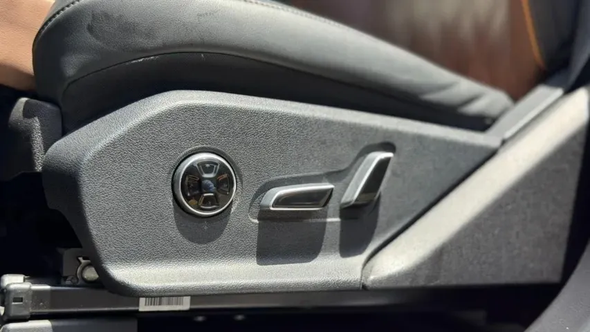 BYD Tang - Imagem 17